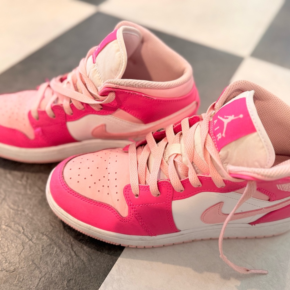 Jordan Kids Pink Two-Tone High-Top Sneakers